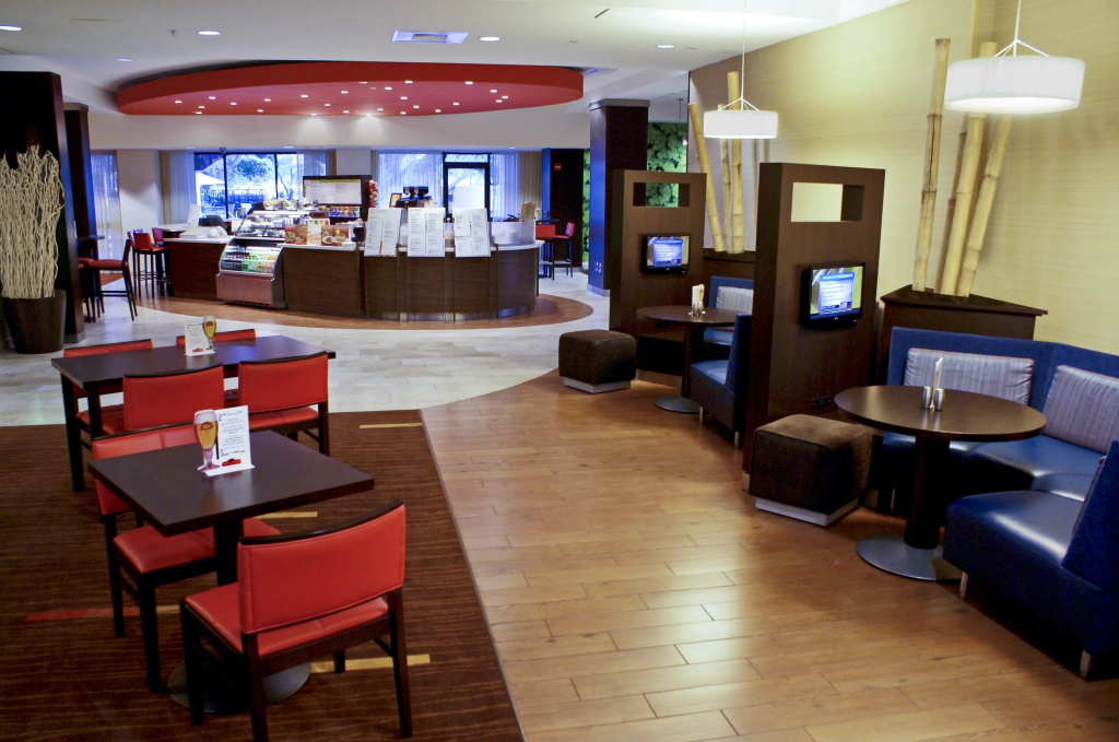 Food & Beverage