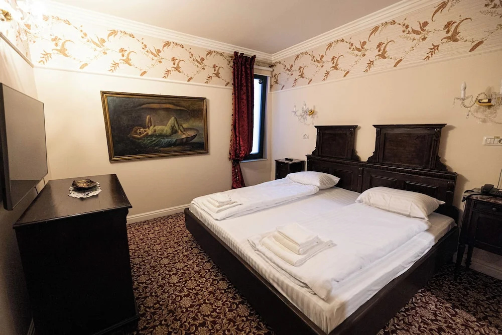 Presidential Apartment