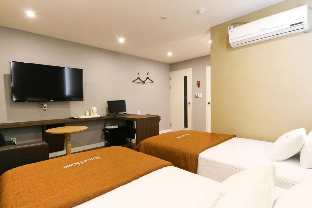 Home Hotel - Général
