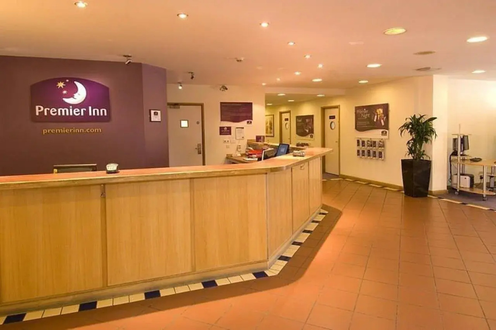 Premier Inn Liverpool City Centre - Moorfields - 3
