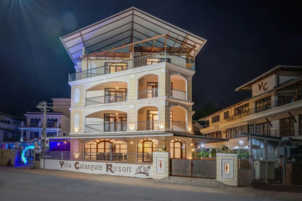 14BHK Luxurious Villa with Private Swimming Pool, Kids Pool, Games, Private Parking