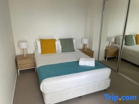 1 Bedroom Deluxe Double Apartment (full double bed)