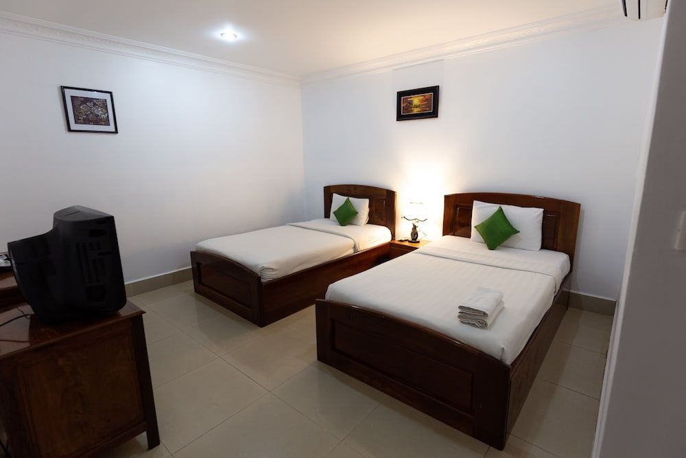 DE Hotel Phnom Penh by null