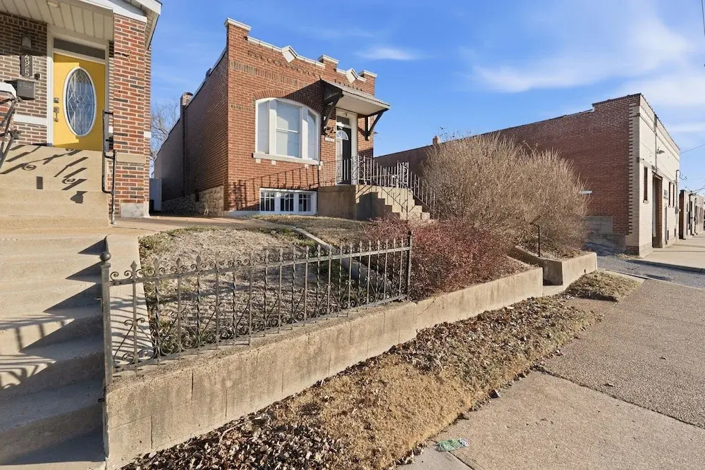 The Chocolate Suite - Walkable And Peaceful 2 Bedroom Home