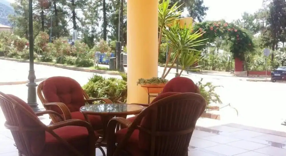 Balcony & Terrace