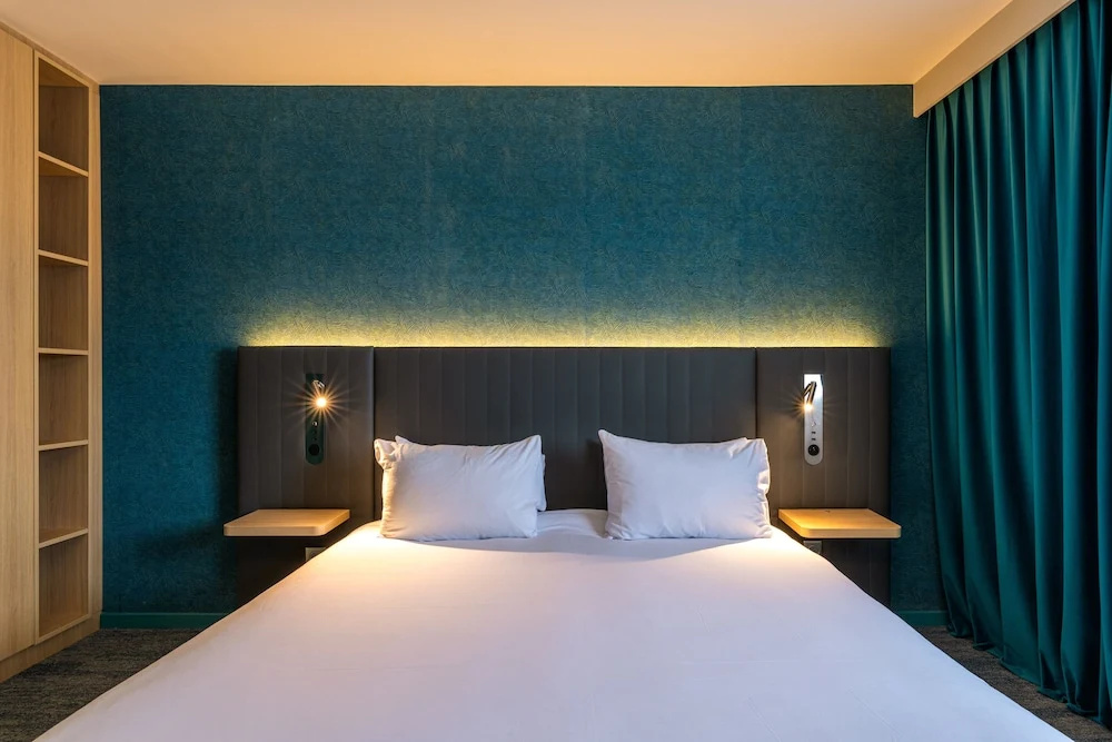 Holiday Inn Reims Centre by IHG (Chambres Rénovées) - Chambres