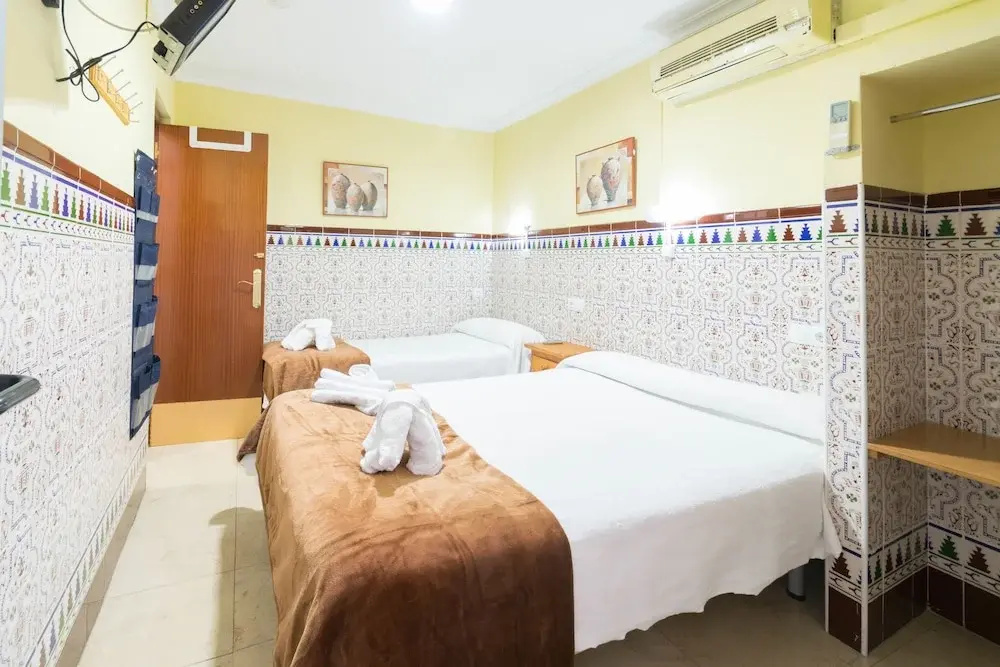 Economy Double room (full double bed)