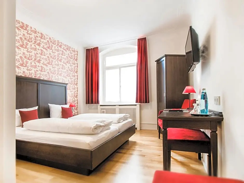 Romantik Hotel Barbarossa - Chambres