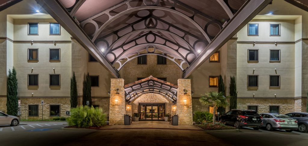 Staybridge Suites DFW Airport North by IHG