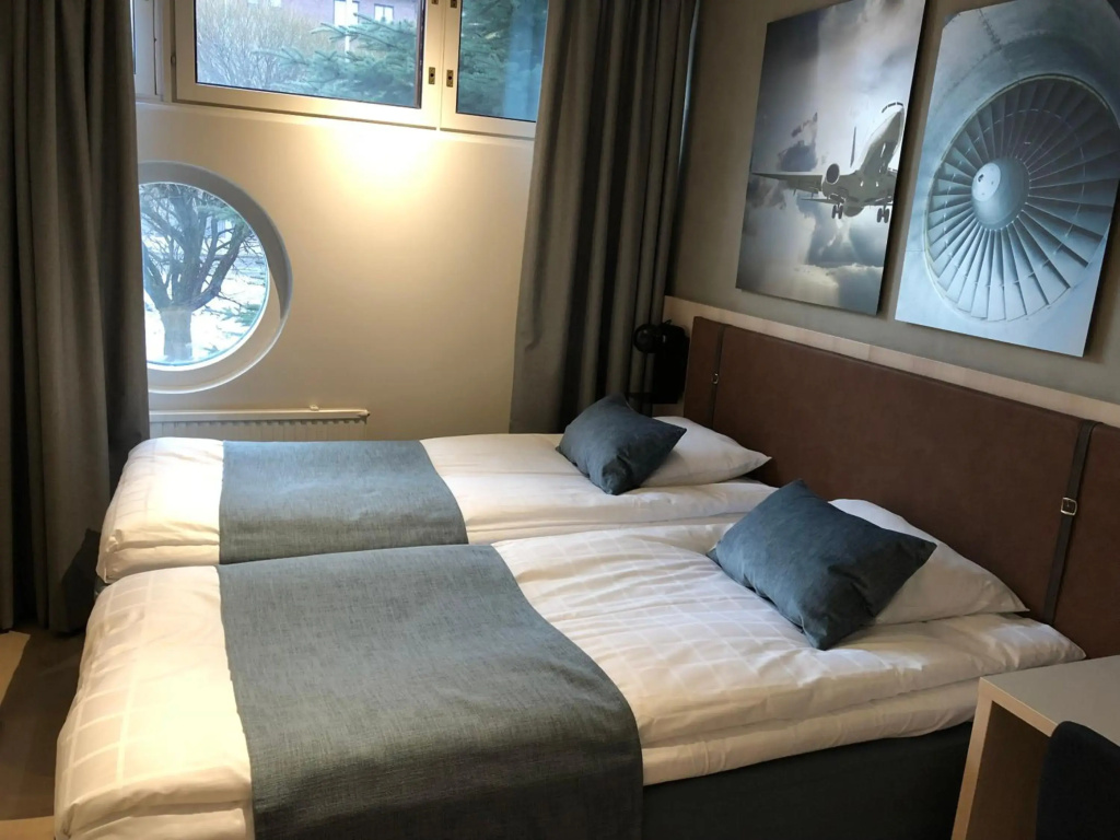 Pilot Airport Hotel - Général