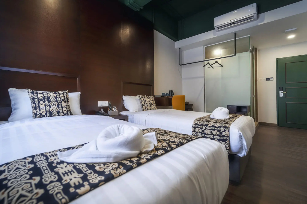 East Riverine Boutique Hotel — фото