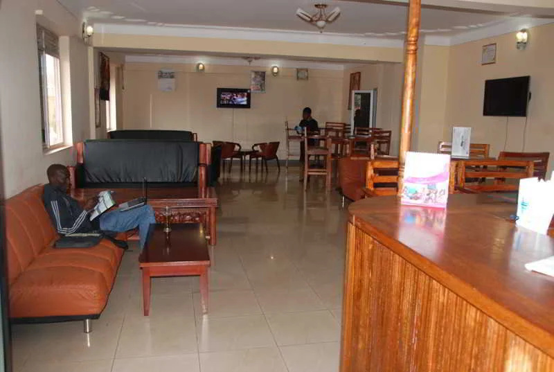 Centra Inn - Général