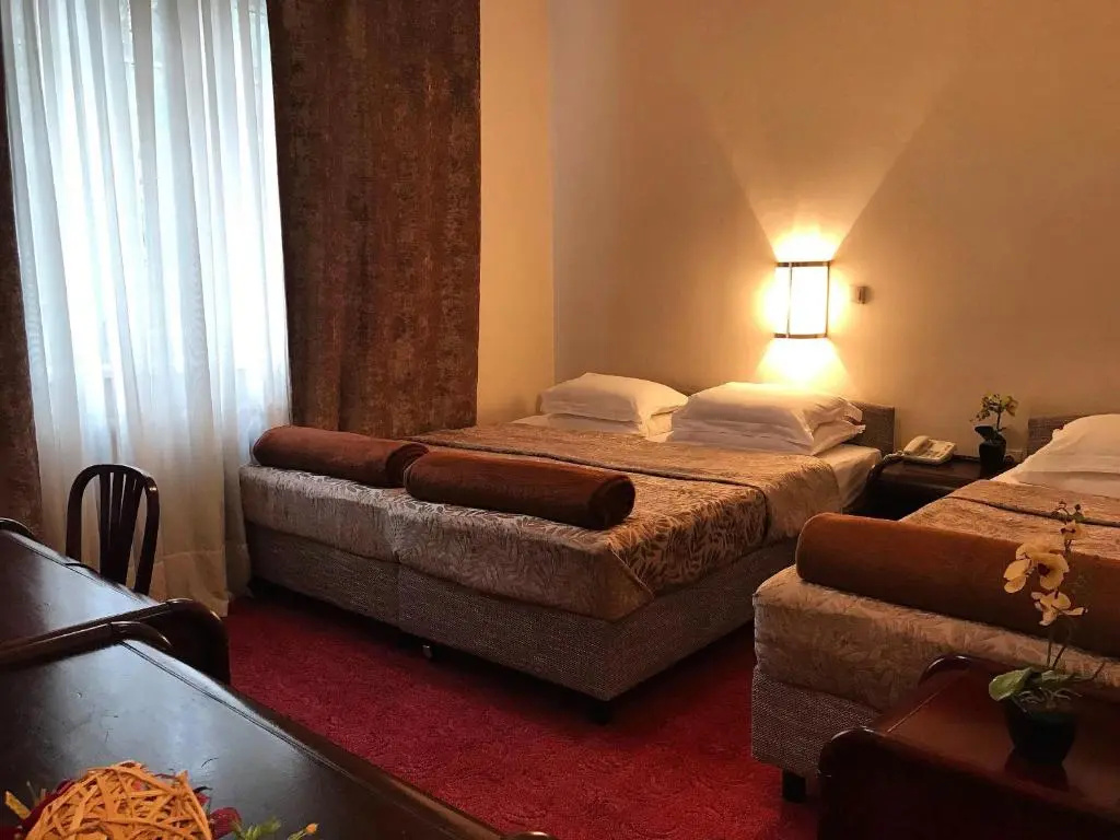 Golden Inn Hotel - Chambres