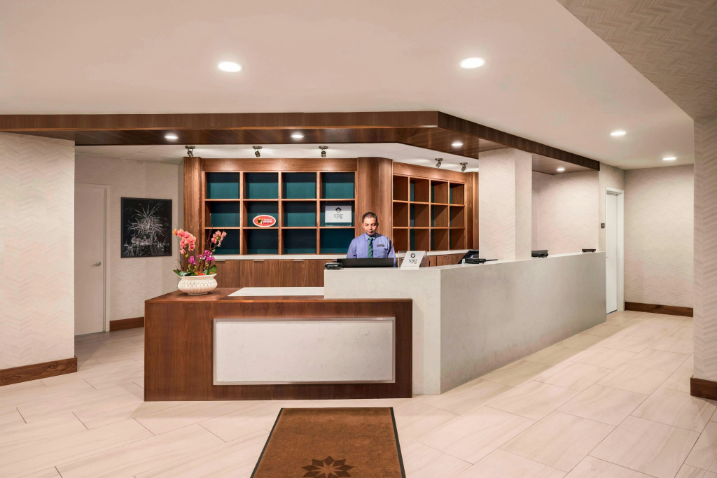 Four Points by Sheraton Anaheim - Général