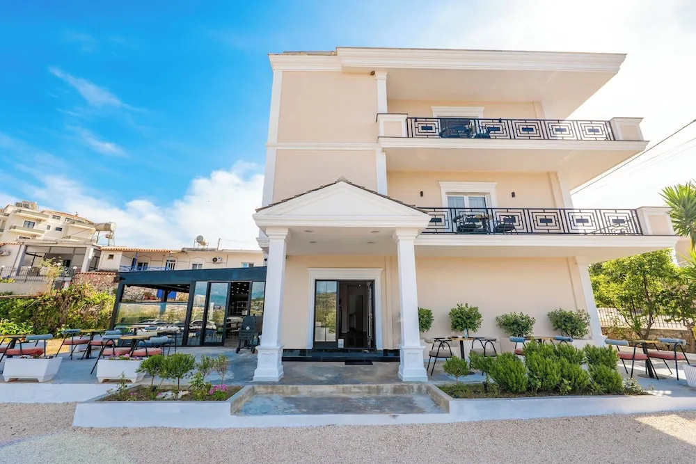 Almar Boutique Hotel