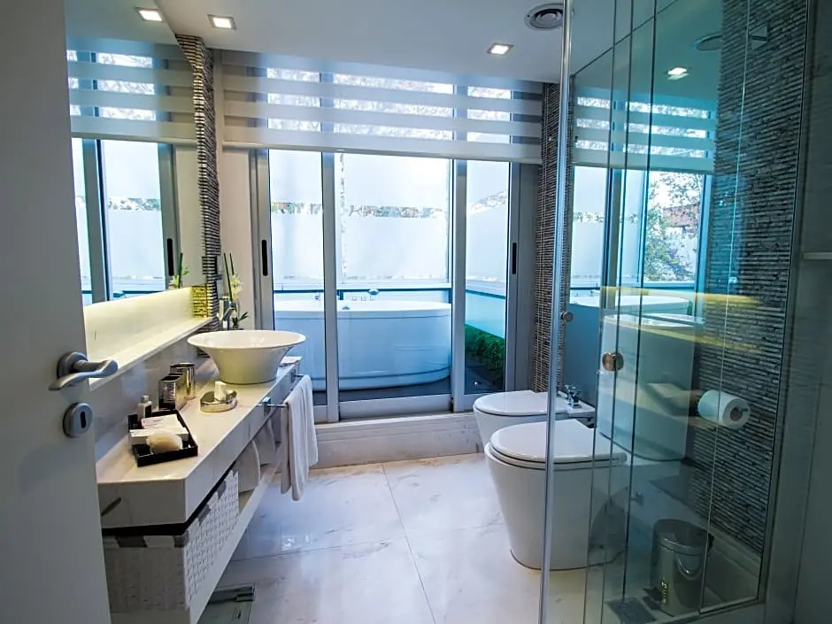 Standard Suite