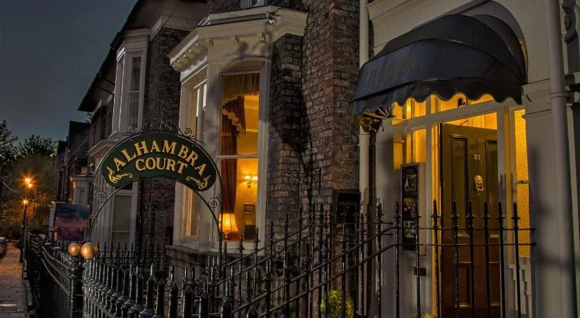 Alhambra Court Hotel