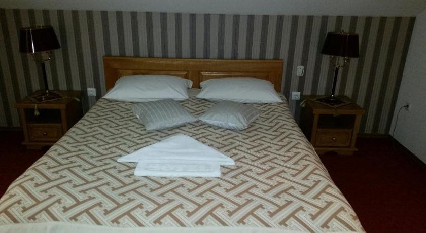 Hotel Latinski Most by null