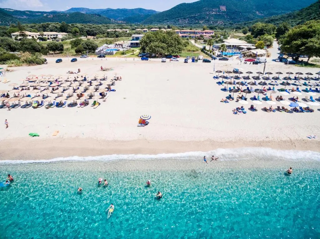 Beach & Waterfront