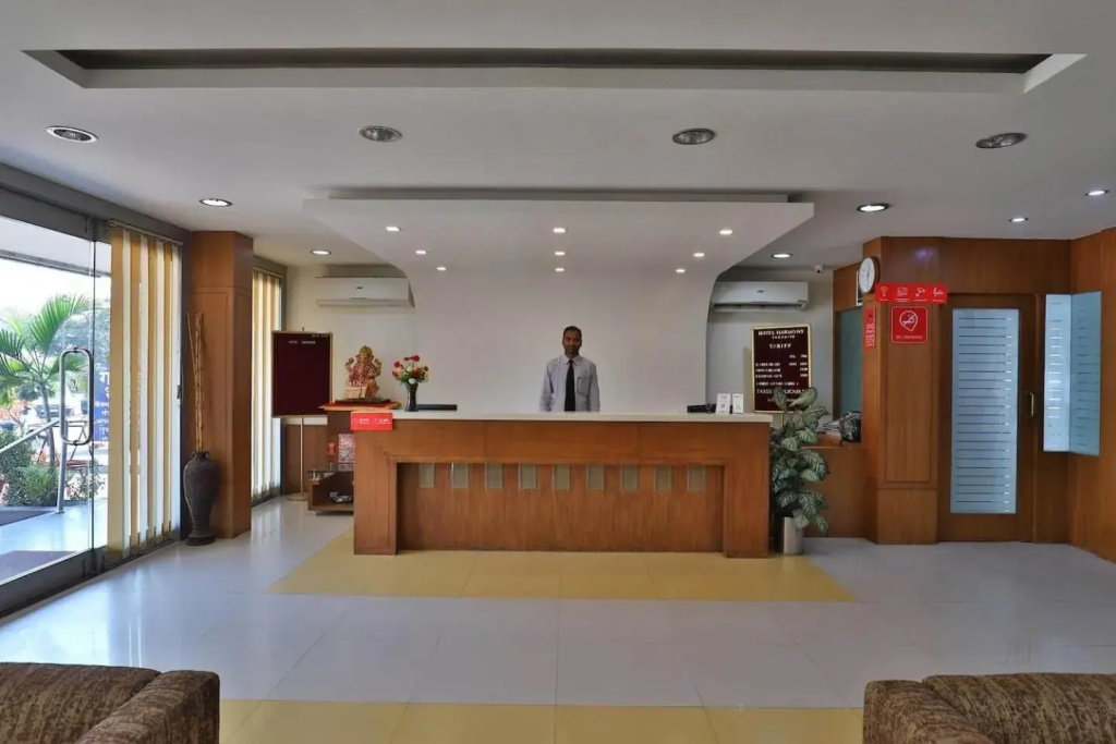 Hotel Harmony by OYO Rooms - фото 2