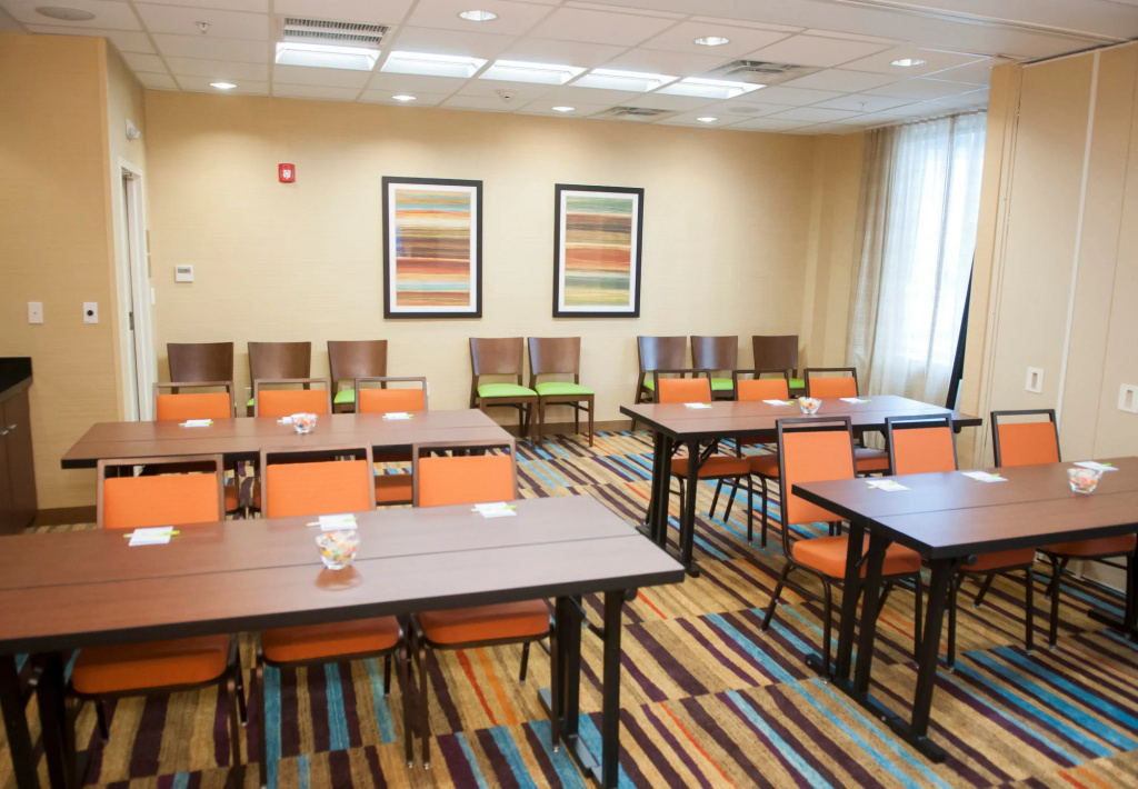 Fairfield Inn & Suites Springfield Northampton/Amherst - Général