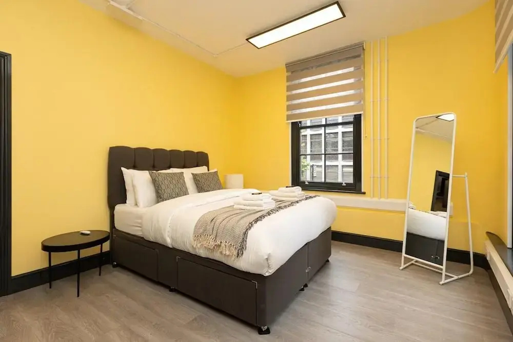 1 Bed-sleeps 4-aircon-city Centre
