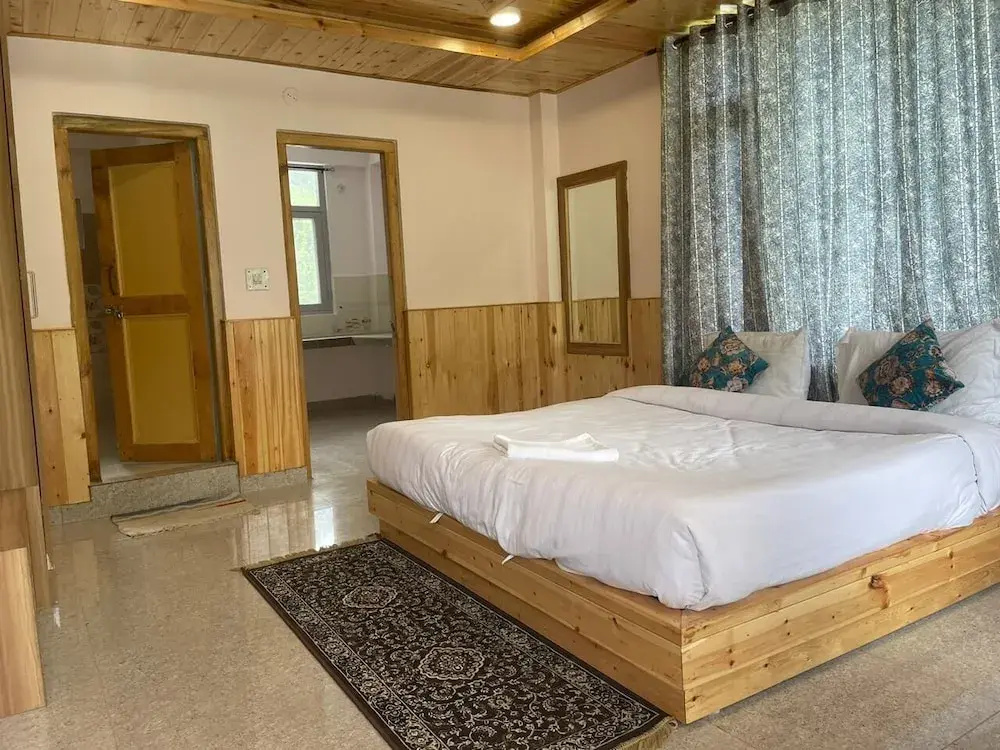 Superior room