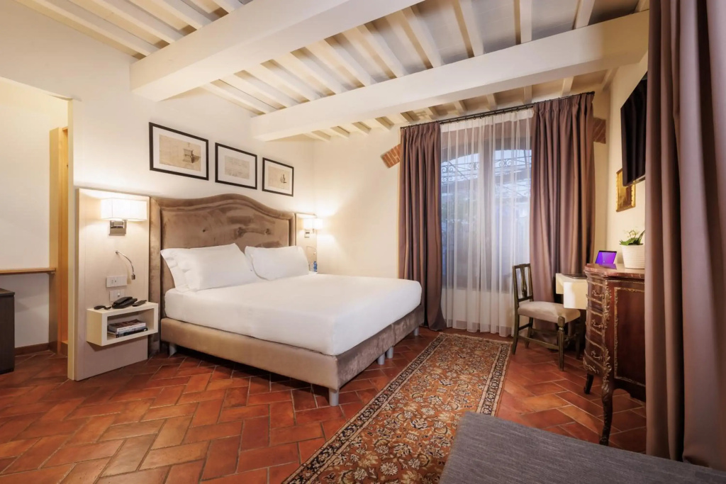 Hotel photo 10