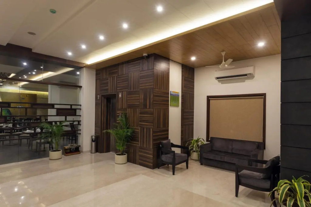 Hotel Chaitali Pure Veg