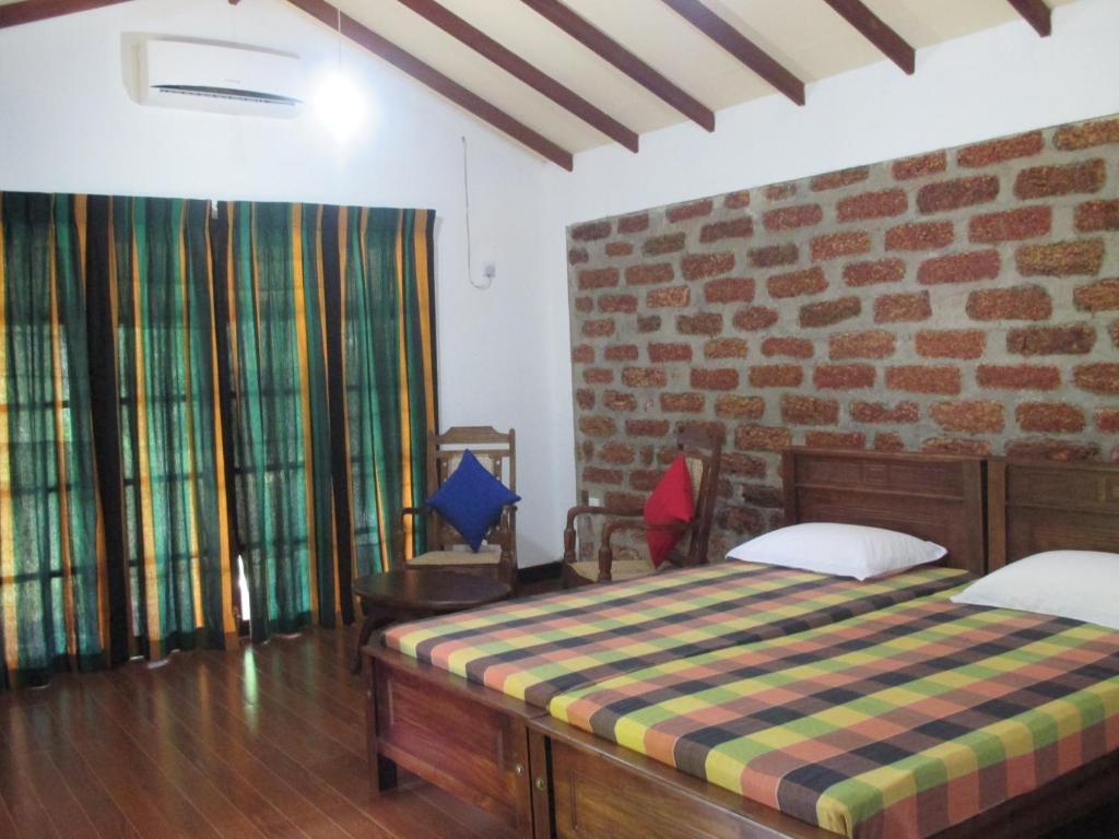 Kumbukgahawatta Hotel
