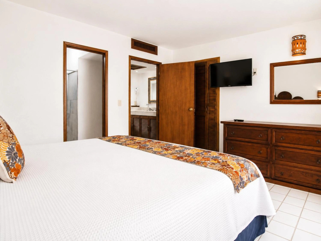 Los Arcos Suites — 5