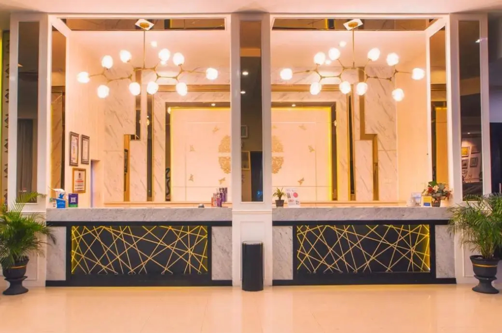 Daima Hotel Padang - фото 2