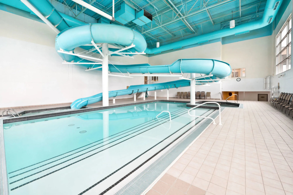 Sandman Signature Mississauga Hotel - фото 11