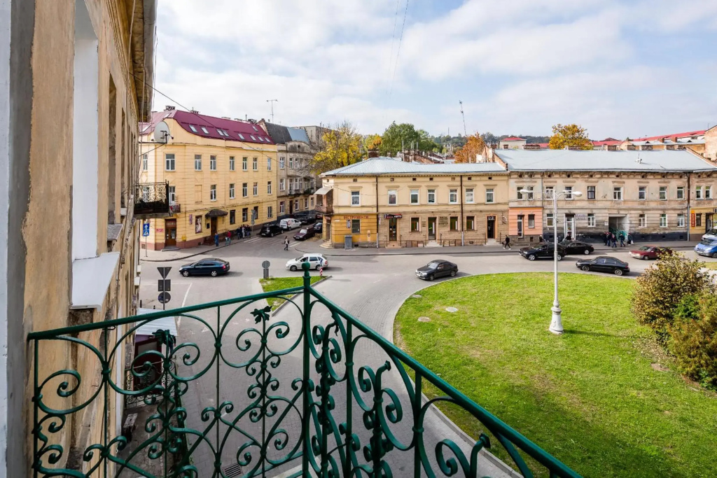 Royal Premier Apartment