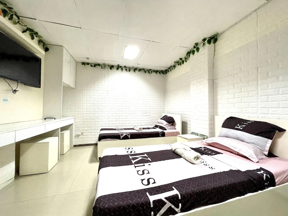 Standard Double room (twin beds)