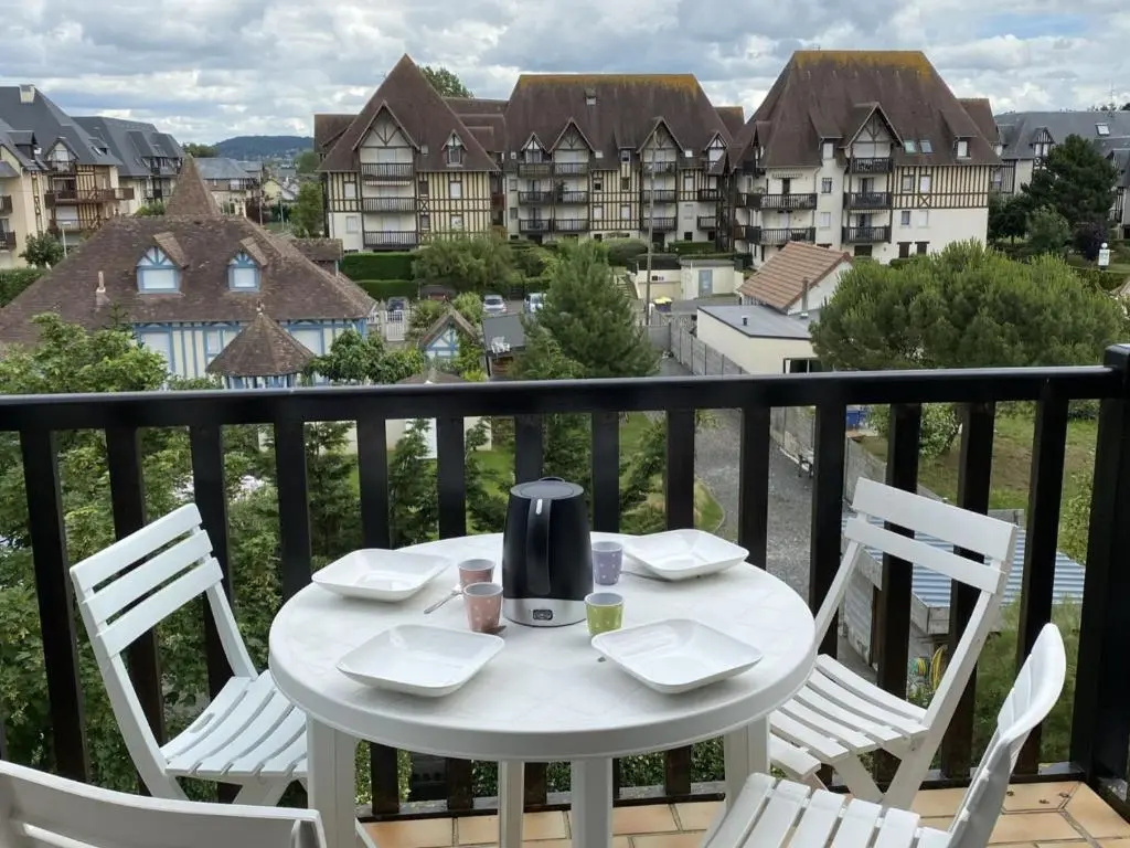 Appartement Cabourg, 2 pièces, 4 personnes - FR-1-487-198