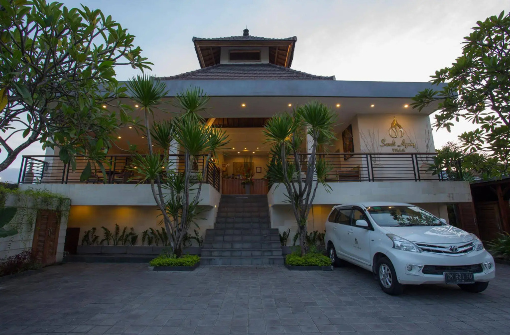 Sandi Agung Villa — фото