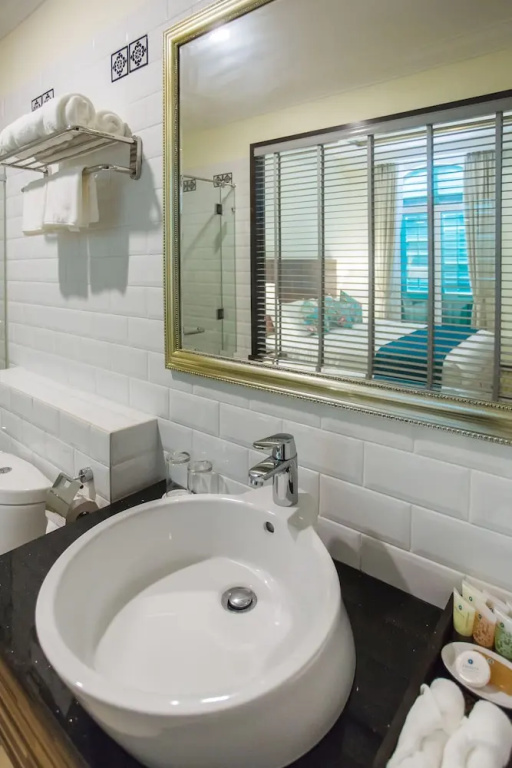 Superior Double Suite (full double bed)