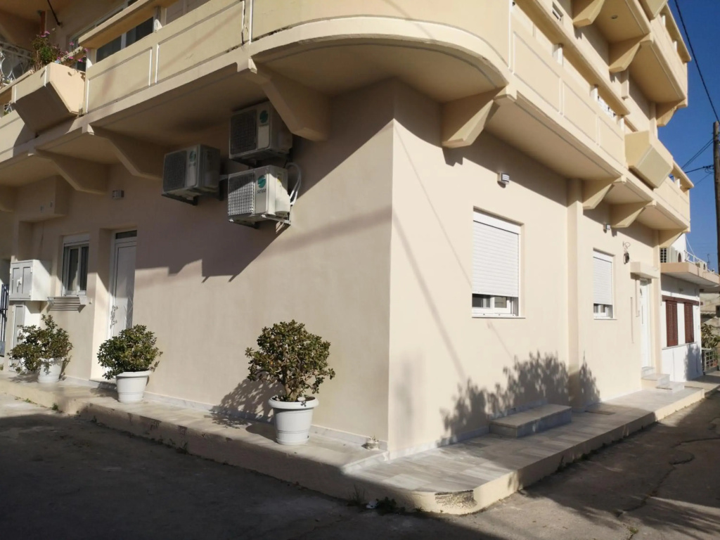 Sunny Holidays Apartment