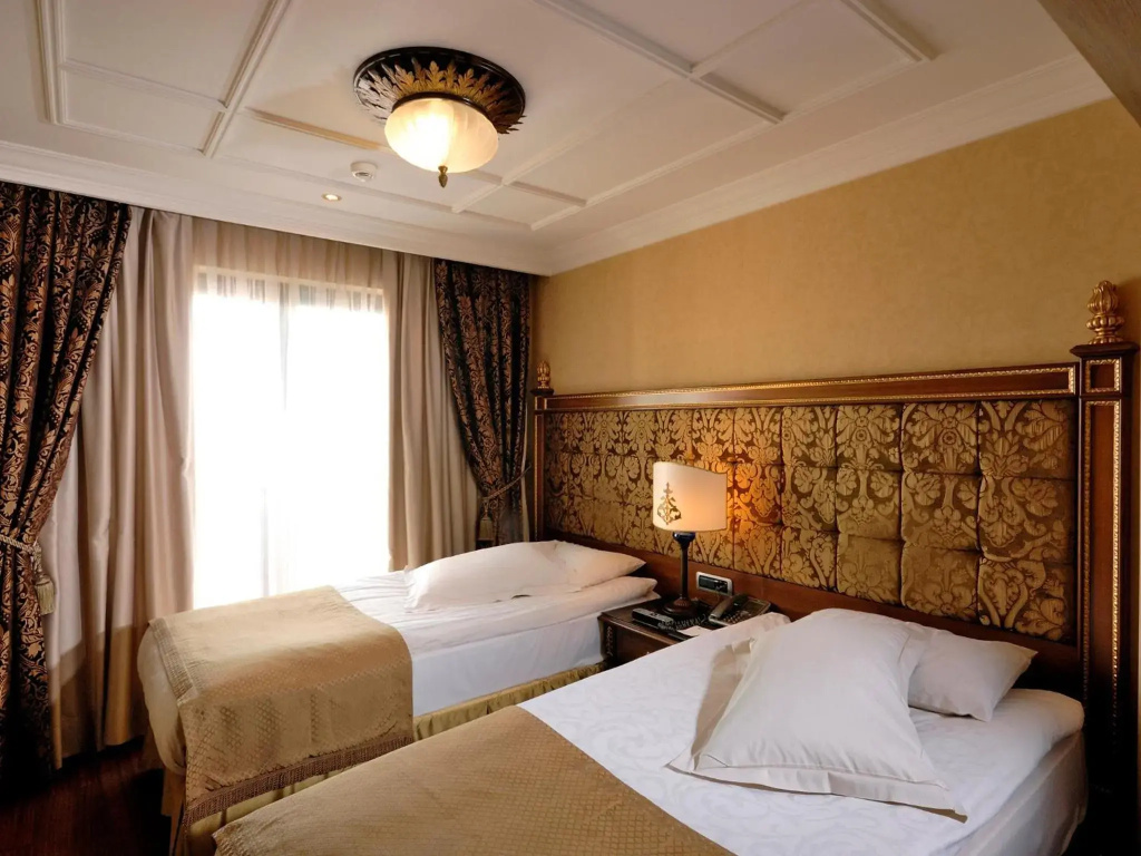 Отель The Central Palace Taksim в Стамбуле
