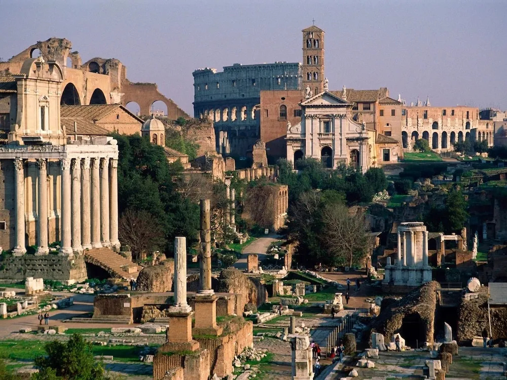 Apartment at the Roman Forum in the Center of Rome