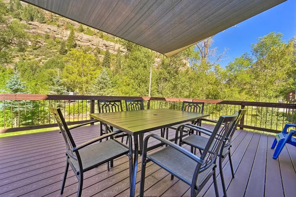 Updated Mtn Home w/ Deck on Uncompahgre River