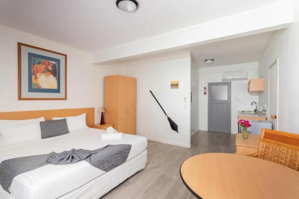Moana Sands Beachfront Hotel - Chambres