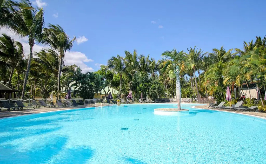 Beach & Waterfront