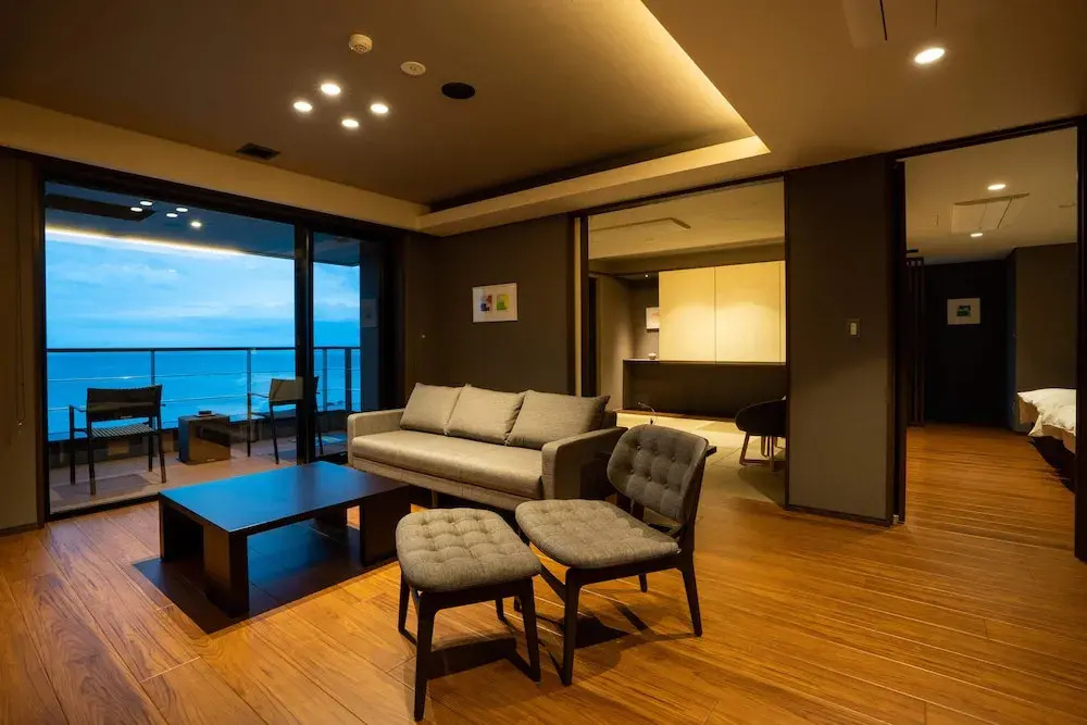 Standard Club room with balcony