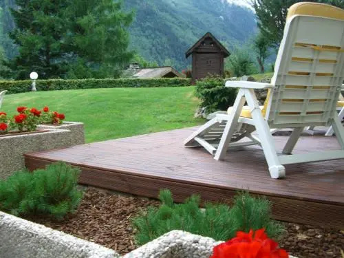 Balcony & Terrace