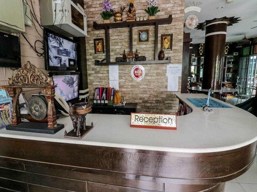 NIDA Rooms Patong Hill House