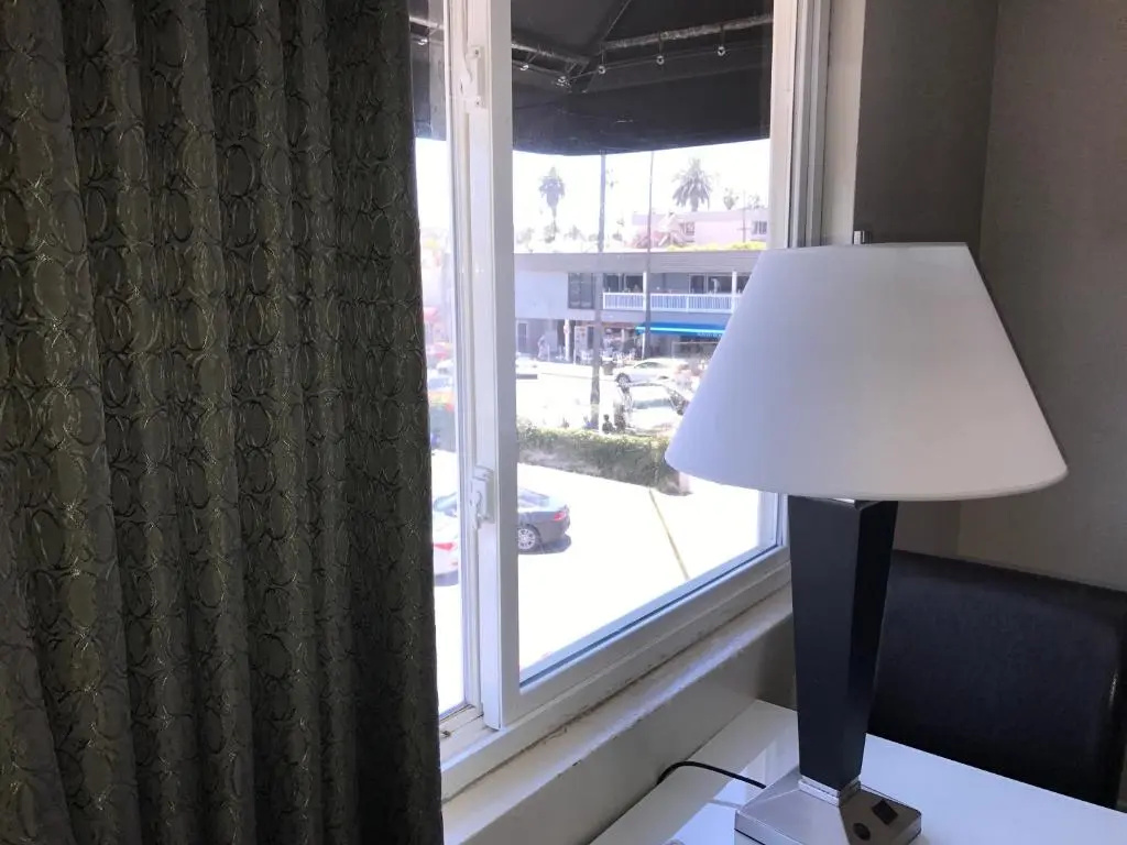 Ocean Beach Hotel - Chambres