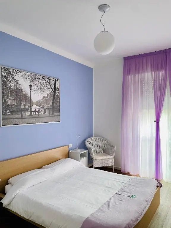 Standard Double room with balcony (full double bed)