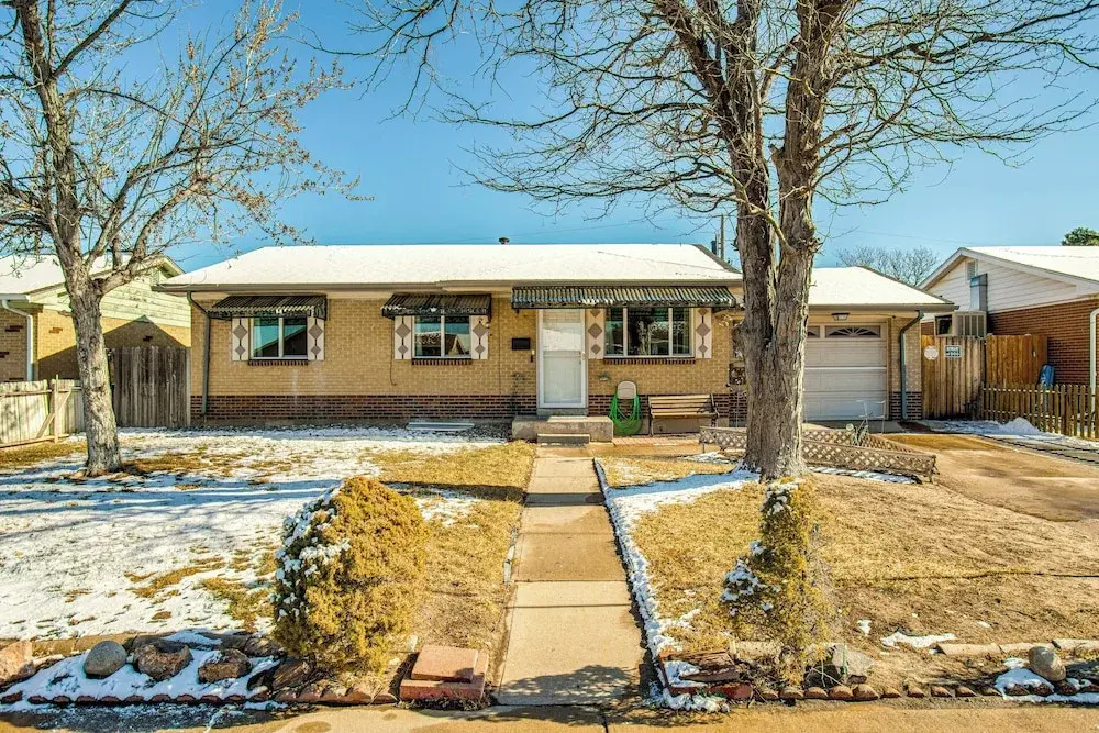 Hot Tub, Fire Pit! Group-ready Stay Near Denver